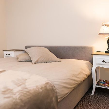 Cozy Apartment In แซซิส ภายนอก รูปภาพ
